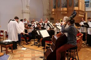 Choir and string quartet